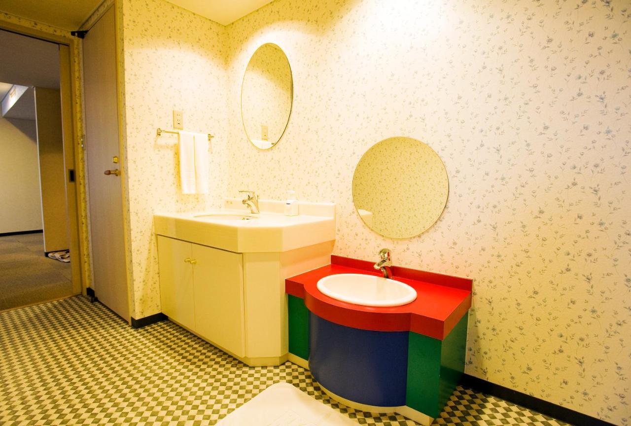 Chitose Station Hotel Bagian luar foto