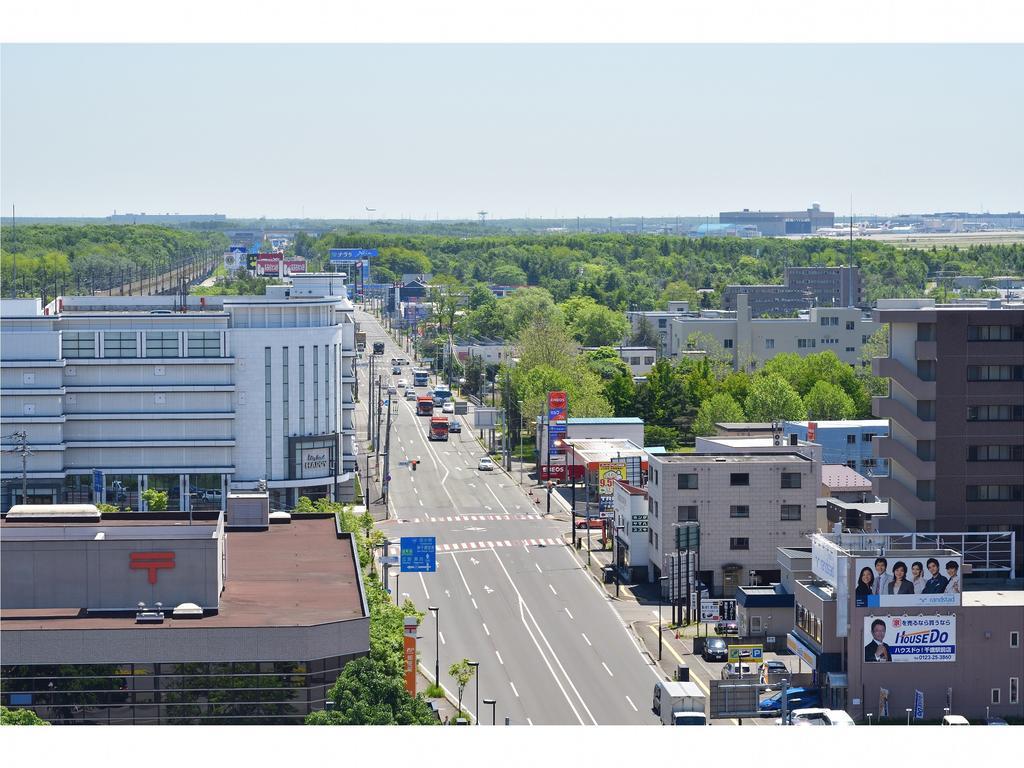 Chitose Station Hotel Bagian luar foto
